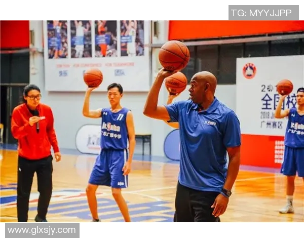 杭州篮球队与广州篮球队耐力较量赛后深度分析与复盘 杭州篮球队与广州篮球队耐力较量赛后深度分析与复盘