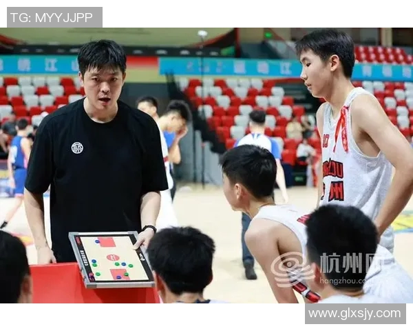 杭州篮球队在个人能力排行榜中荣登第九名展现强劲实力与潜力 杭州篮球队在个人能力排行榜中荣登第九名展现强劲实力与潜力